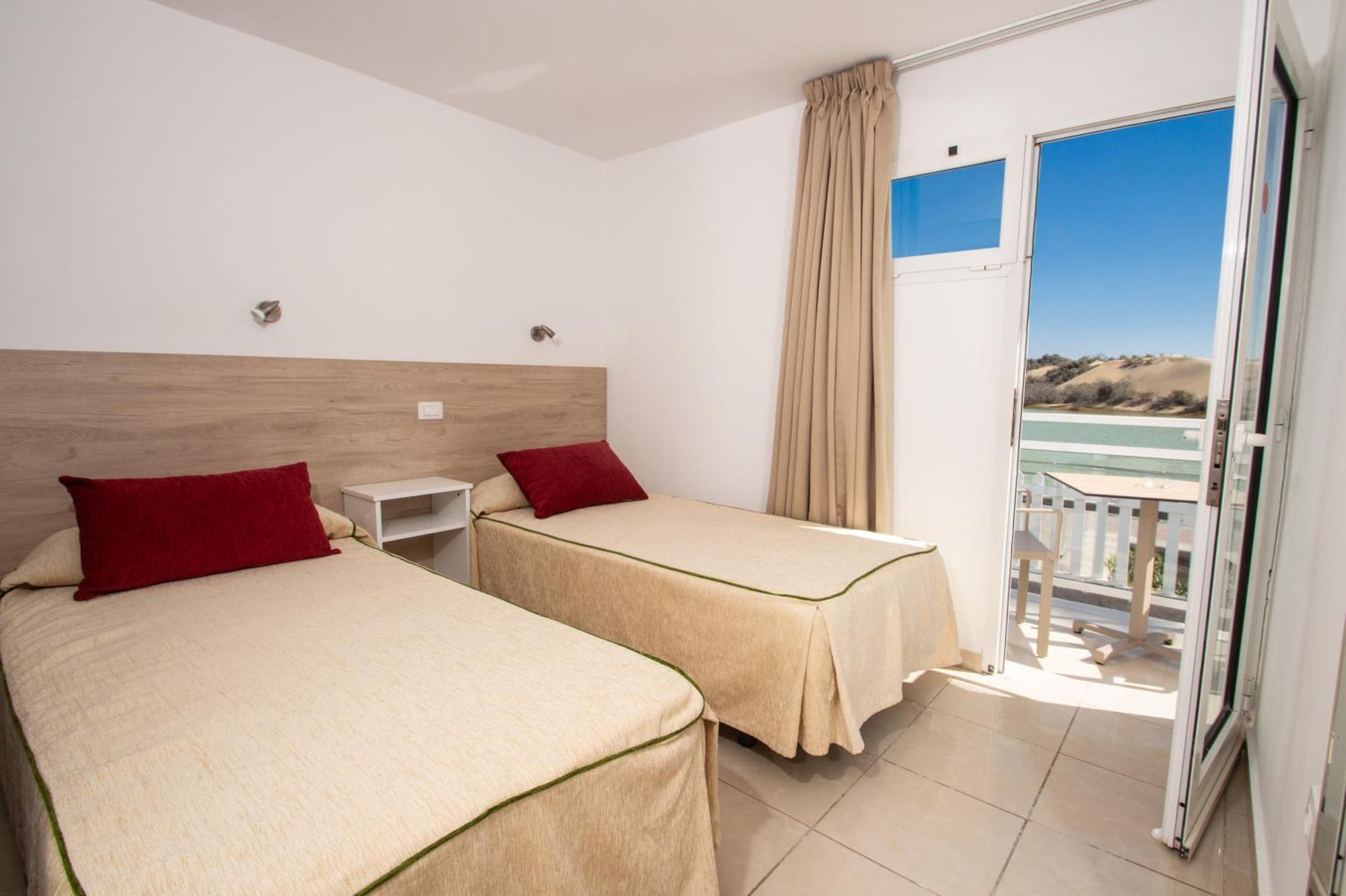 Apartamentos Cocoteros Maspalomas  Buitenkant foto
