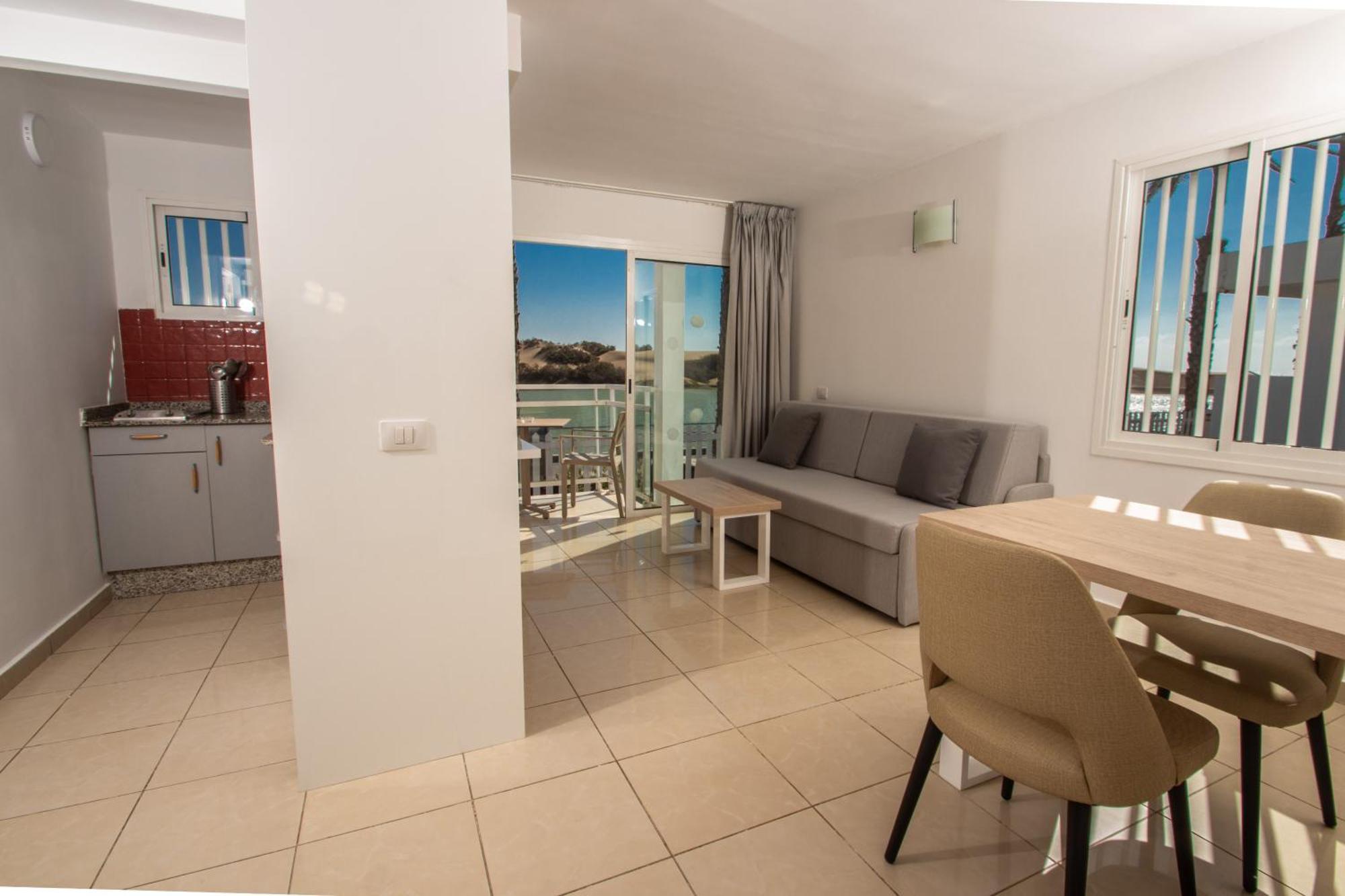 Apartamentos Cocoteros Maspalomas  Buitenkant foto