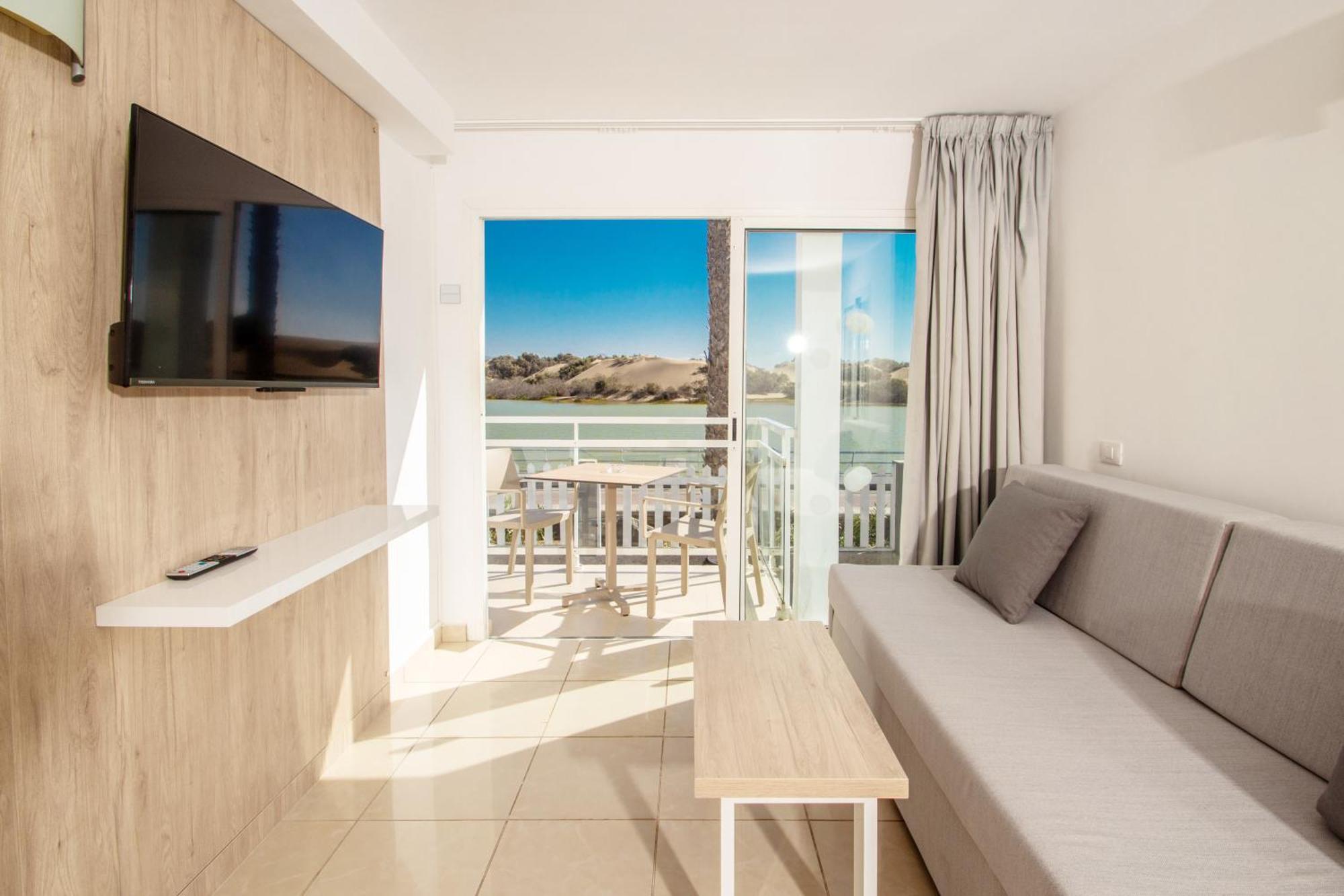 Apartamentos Cocoteros Maspalomas  Buitenkant foto